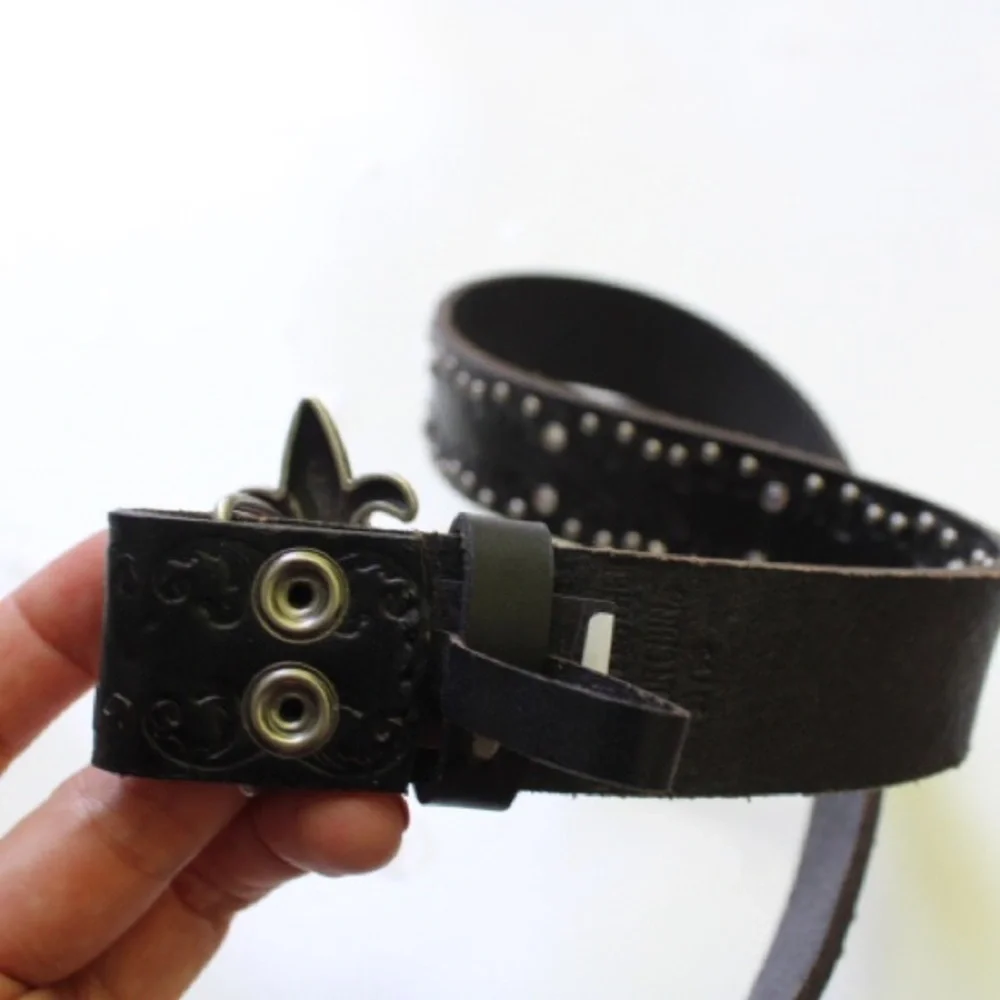 NWOT miss me fleur belt